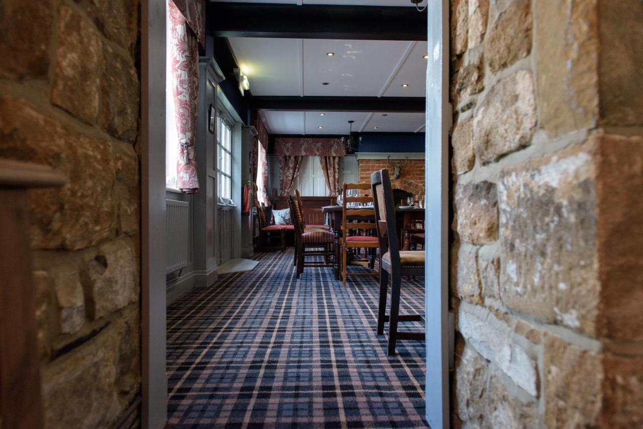 Devonshire Arms Inn Cracoe Exterior foto